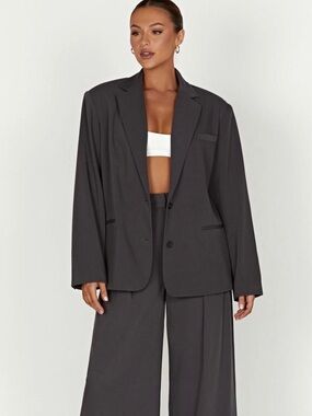 MESHKI Simone Oversized Blazer Jacket in Gray Charcoal